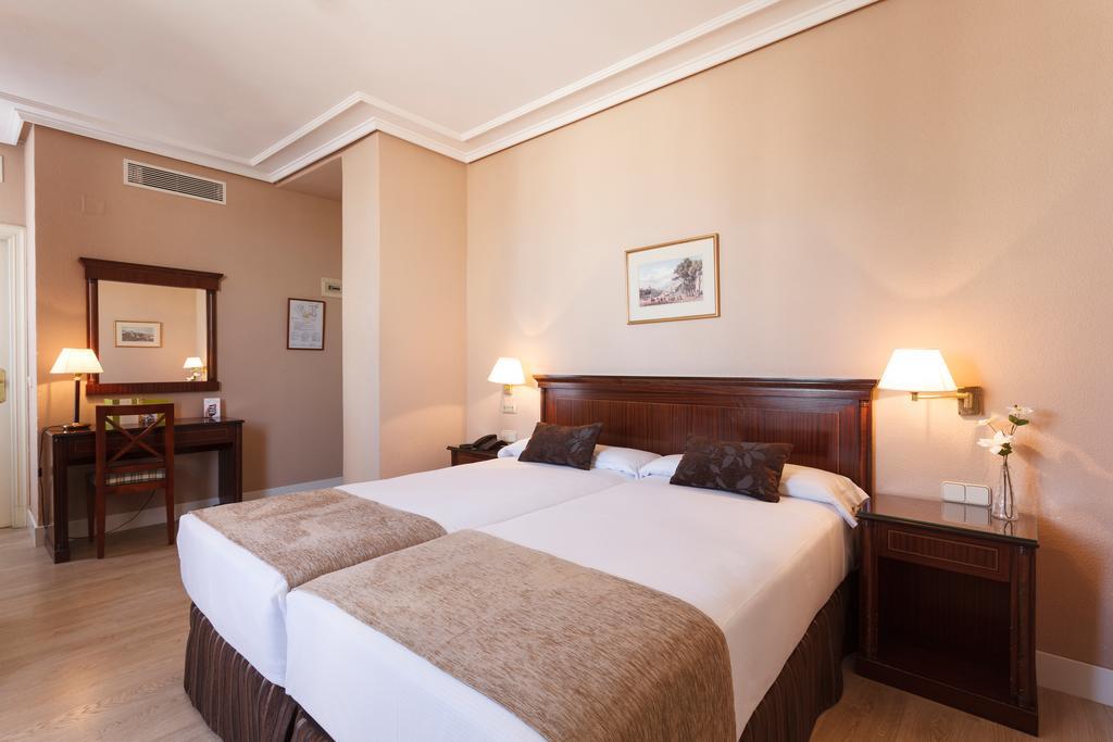 Room Mate Macarena, Madrid Gran Via Eksteriør bilde